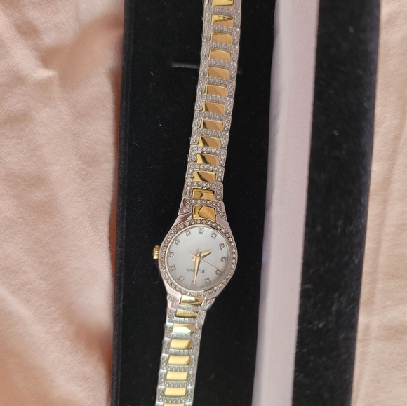 Engagement Ring, Bulova Watch, Bracelet - Picture 7 of 8